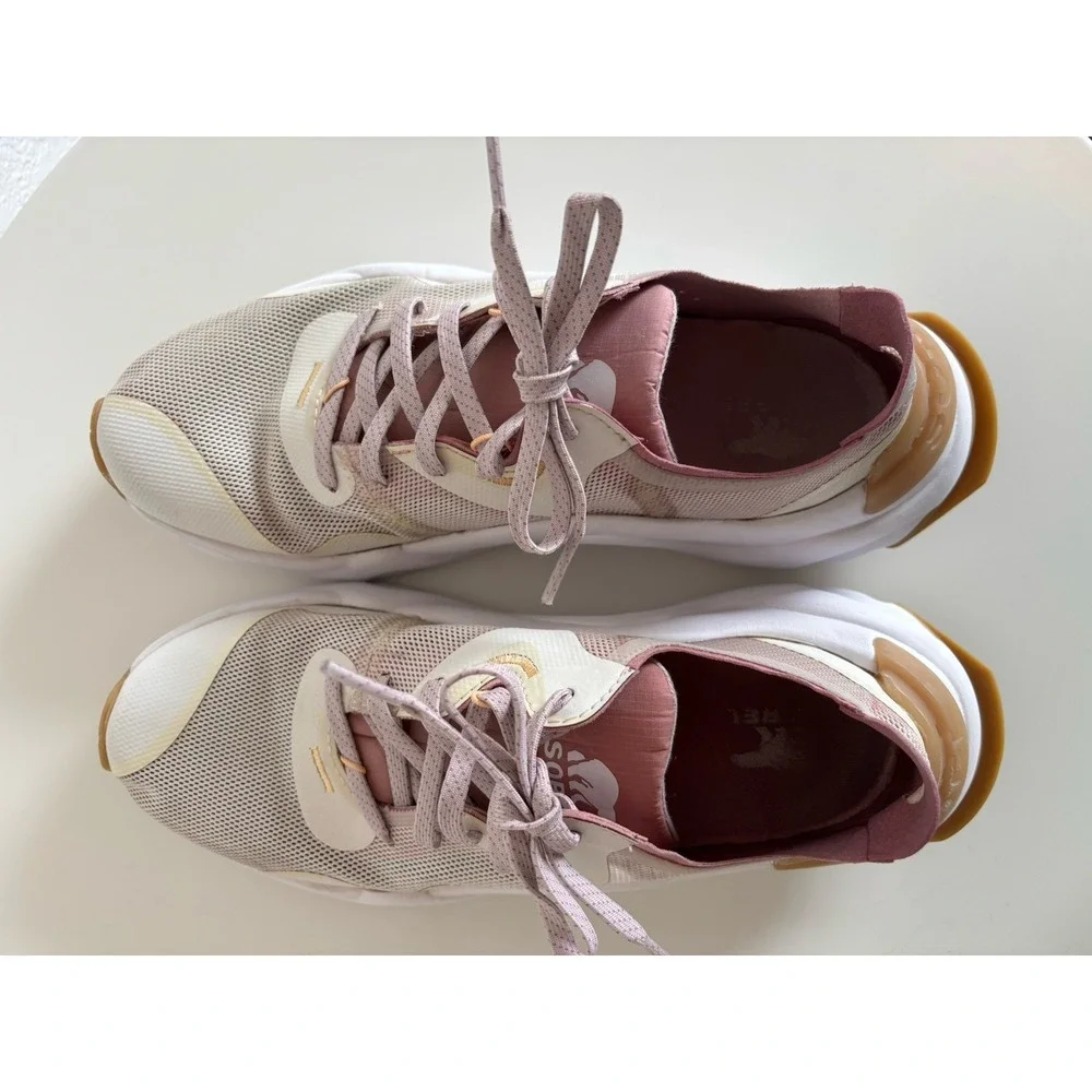 Women's 7 Sorel KINETIC‎ RNEGD FLOAT Sneakers